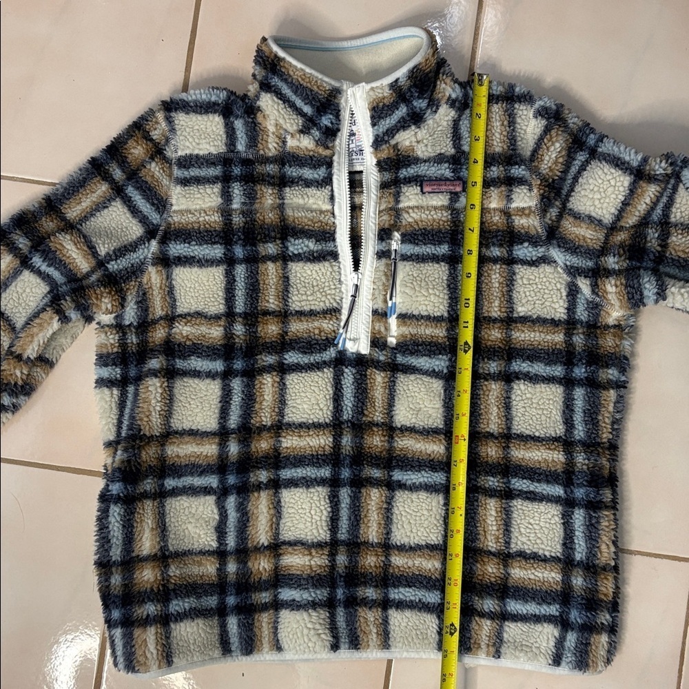 Vineyard Vines Blue & Cream Plaid Supershep Sherpa Fleece Quarter Zip. Large. - Picture 6 of 9